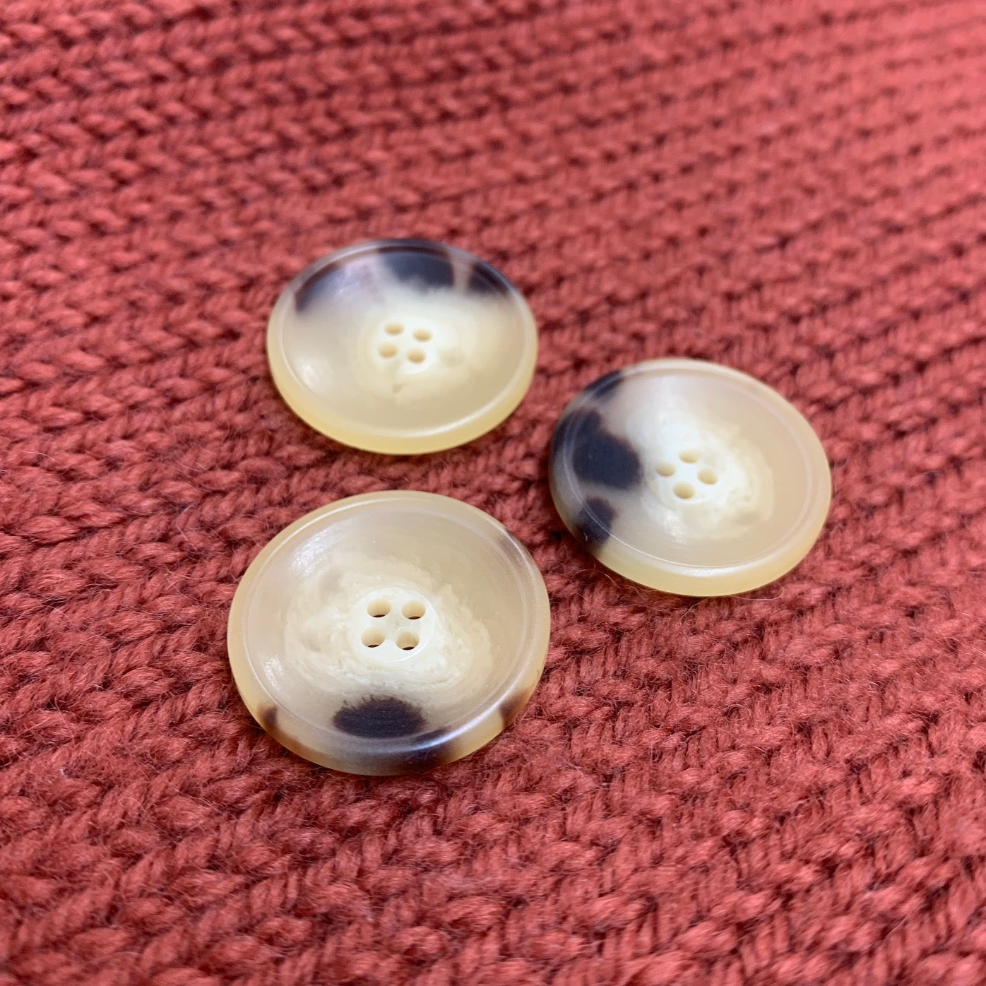 Bio Horn Rimmed 20mm Button is available to purchase from The Knit Lounge UK knit shop