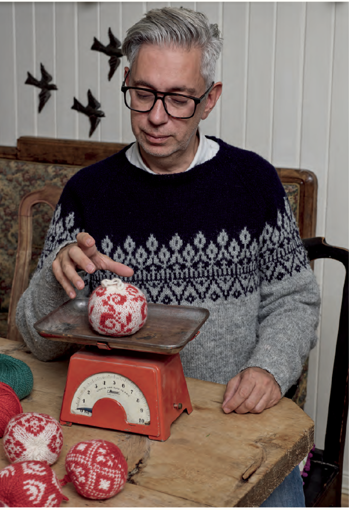 65 New Christmas Balls to Knit | Make Your Own Nordic-Inspired Heirloom Decorations