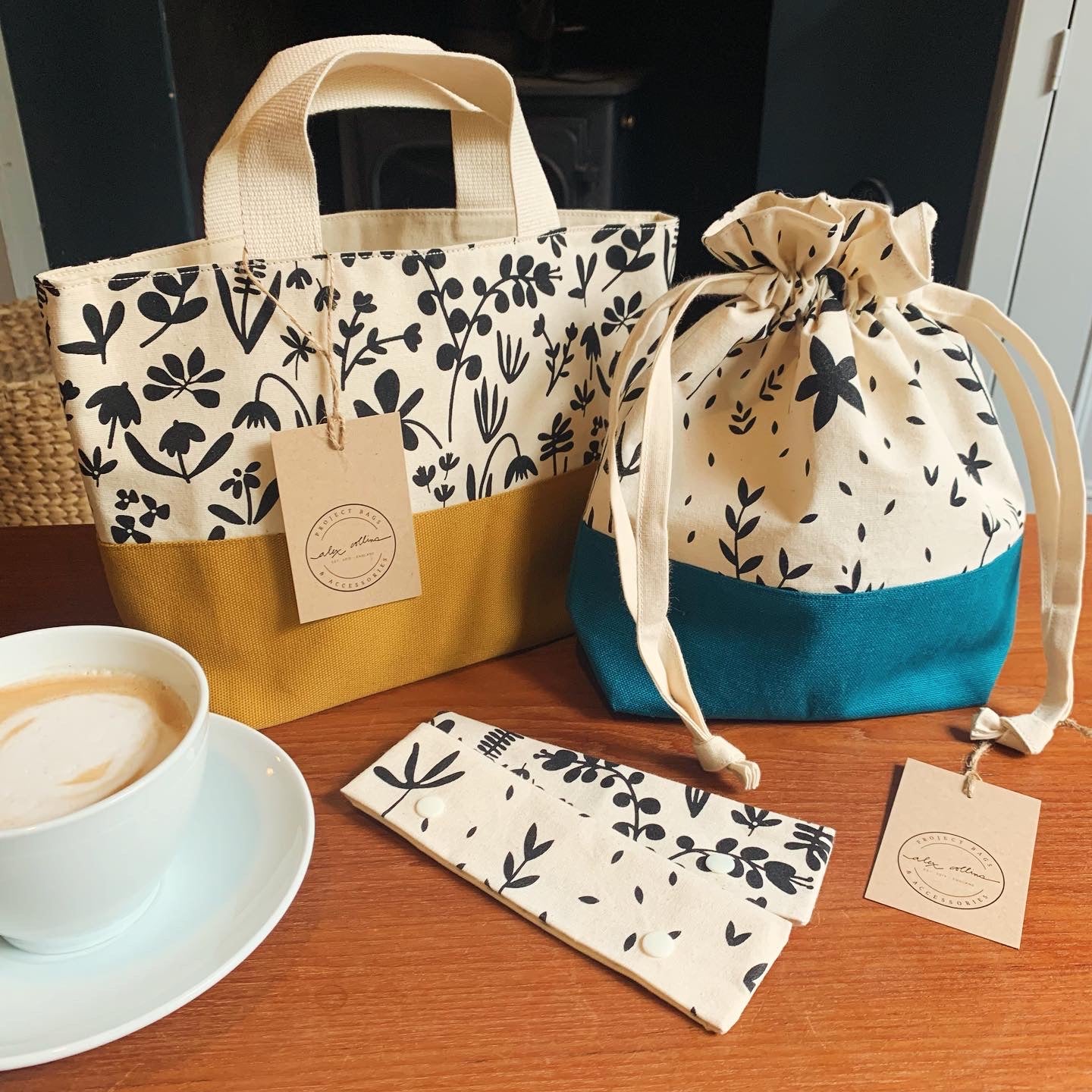 Small Tote Project Bag is available to purchase from The Knit Lounge UK knit shop