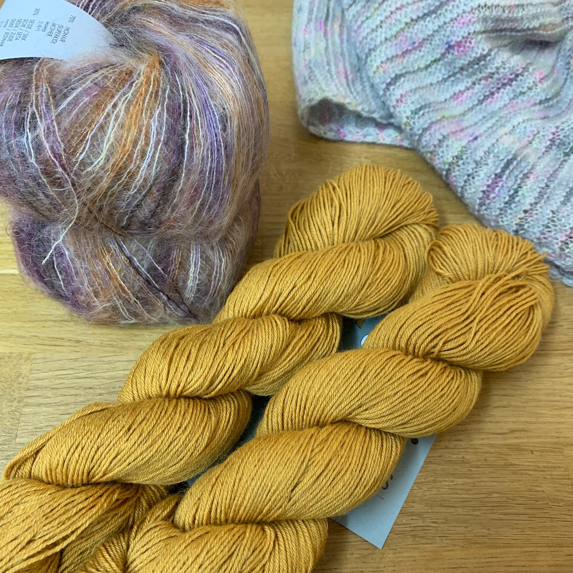 Pom Pidou Shawl Kit is available to purchase from The Knit Lounge UK knit shop
