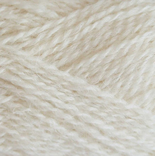 Baa Ram Ewe Pip Naturals in 001 White Roase Cream from The Knit Lounge