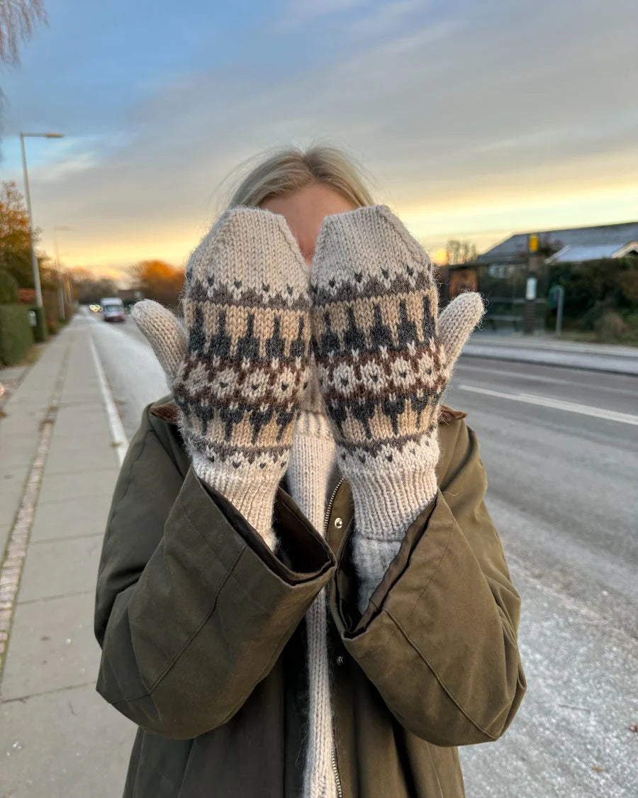 PetiteKnit Celeste Mittens - Printed Pattern