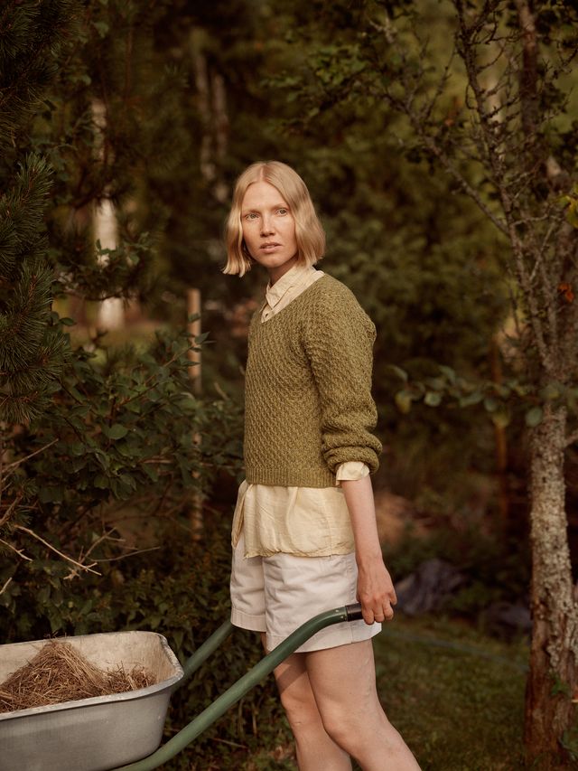 Laine Issue 21 - Harvest sun is available to purchase from The Knit Lounge UK knit shop