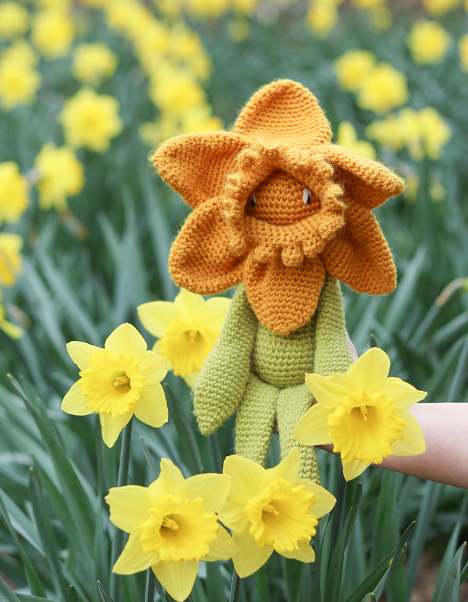 Toft Daffodil Crochet Kit is available to purchase from The Knit Lounge UK knit shop