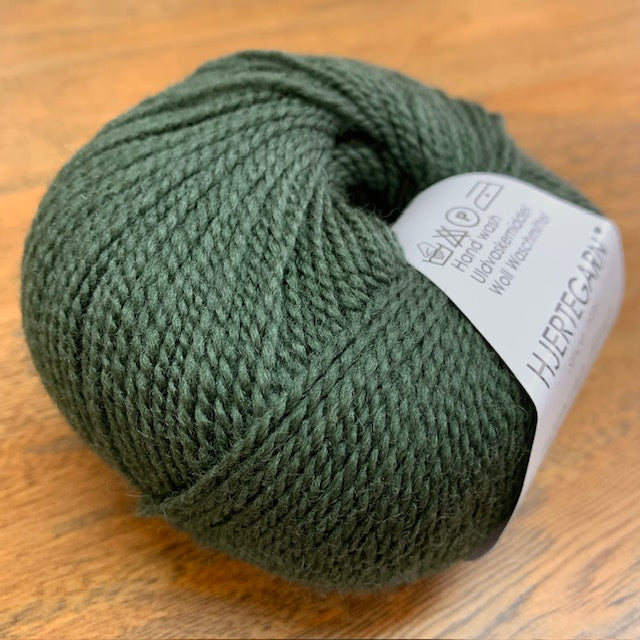 Hjertegarn Hjerte Fine Highland Wool 40g is available to purchase from The Knit Lounge UK knit shop