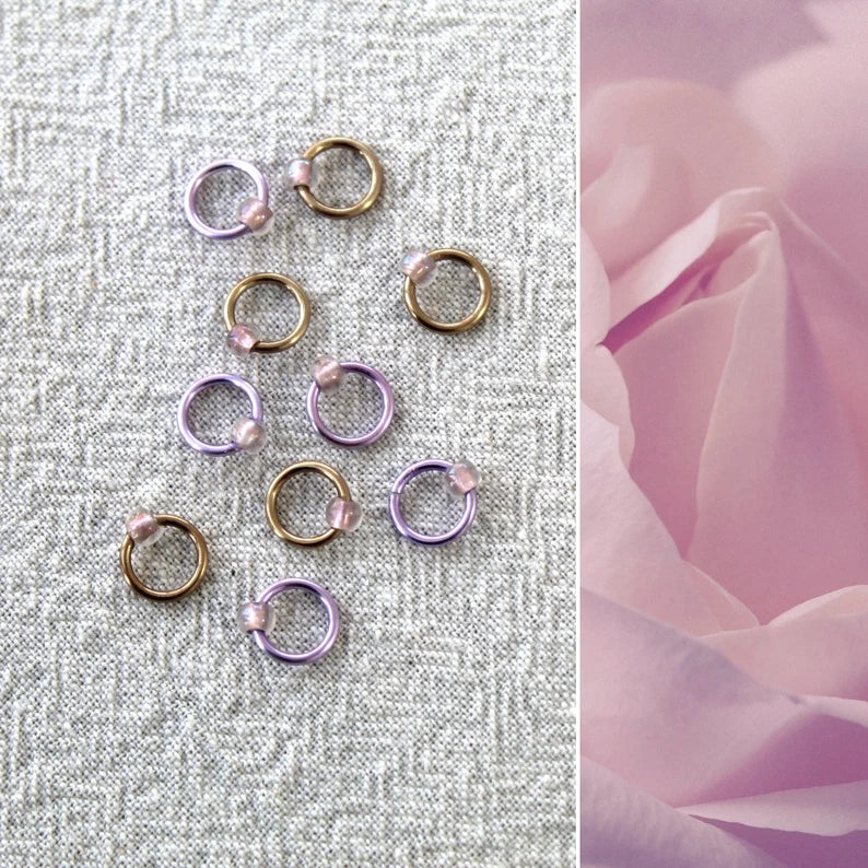 Right O Stitch Markers is available to purchase from The Knit Lounge UK knit shop