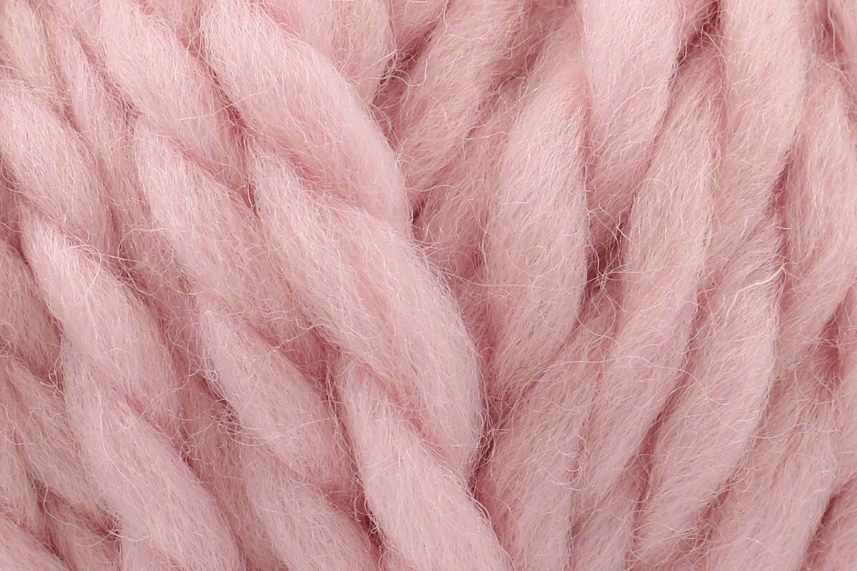 Knit a Chunky Snood | Family Workshop at The Craftiful Studio - Sunday 16th Nov, 10am - 1pm
