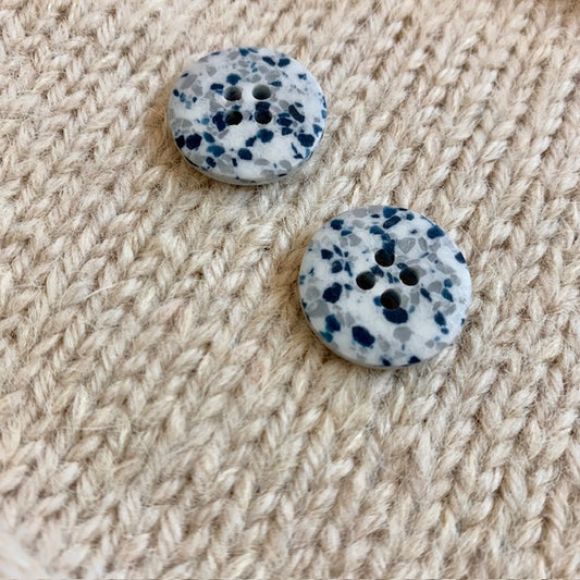 Recycled Plastic Scrap 20mm Button