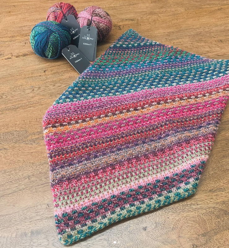 The Shift Yarn Bundle is available to purchase from The Knit Lounge UK knit shop