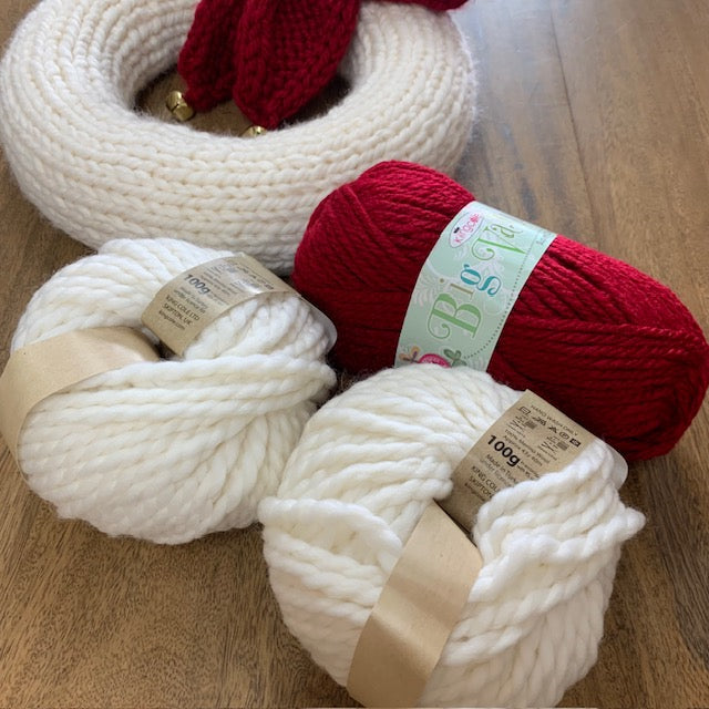 Knitted Christmas Wreath | For beginners and improvers - 18th Nov, 10am - 2pm