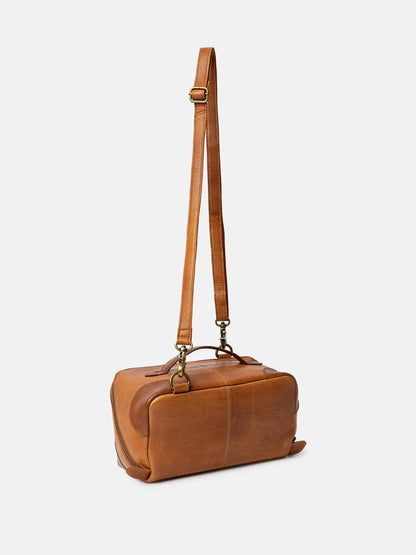 Re:Designed Project 78 - Knitting case with strap and handle