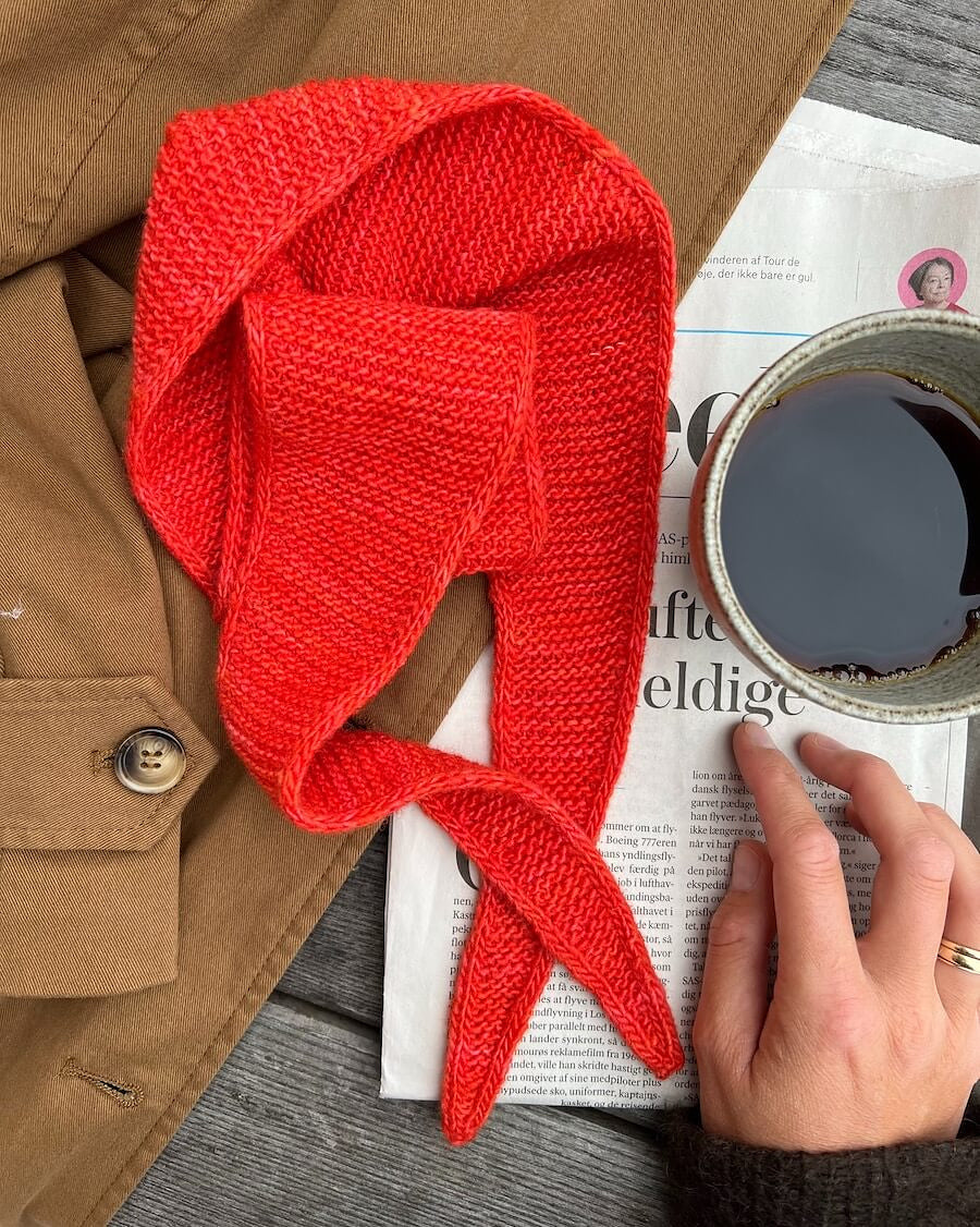 Petiteknit Sophie Scarf Printed Pattern from The Knit Lounge yarn shop.