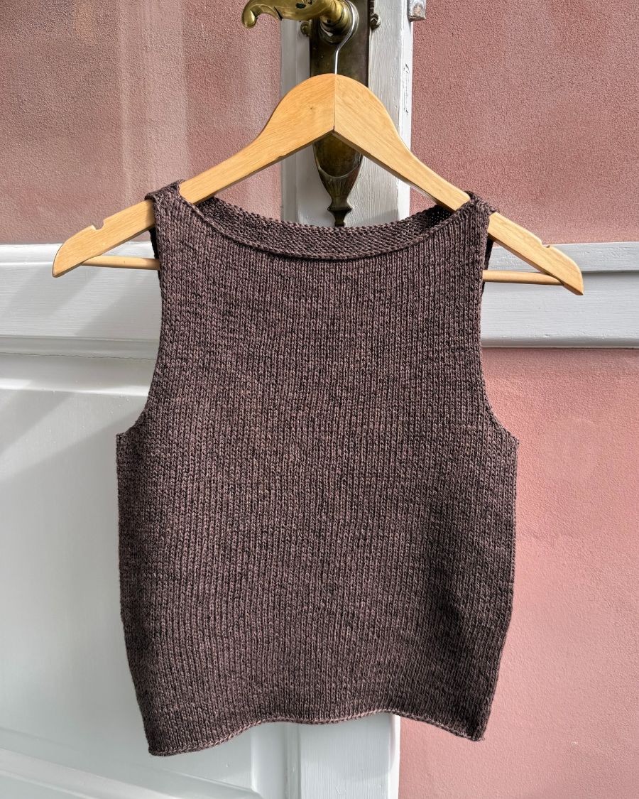 Bea Top by PetiteKnit printed pattern available at The Knit Lounge UK