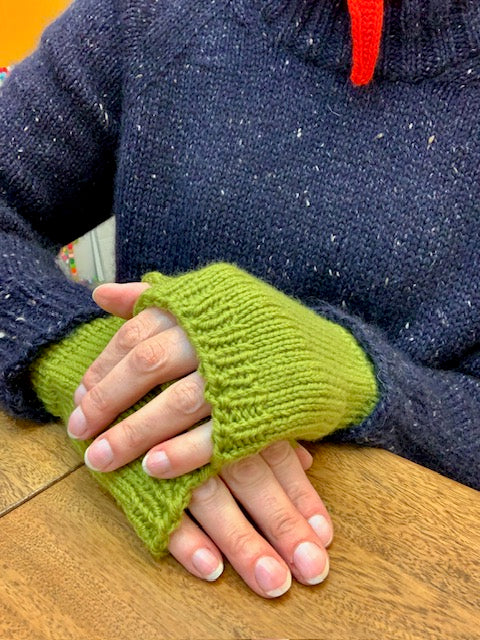 Fingerless Mittens with Thumb Gusset | Full day knitting workshop | 22nd November
