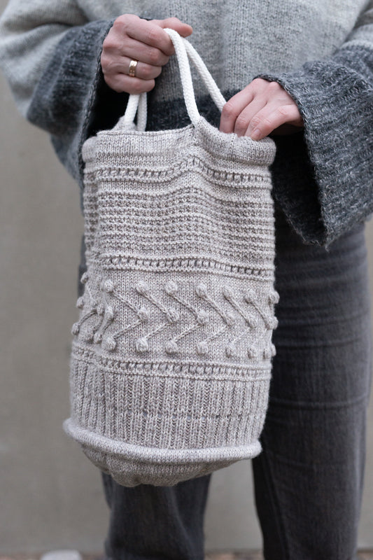 Ruke Project Bag Pattern is available to purchase from The Knit Lounge UK knit shop