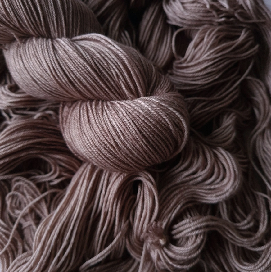 Kitt Suri Alpaca Lace