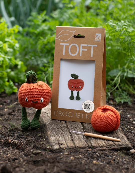 Munchkin Pumpkin Crochet Kit